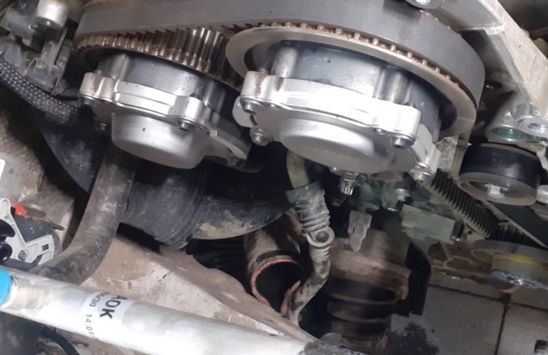 замена помпы джили кулрей