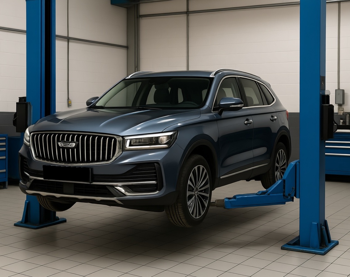 Geely Monjaro в автотехцентре на комплексной диагностике
