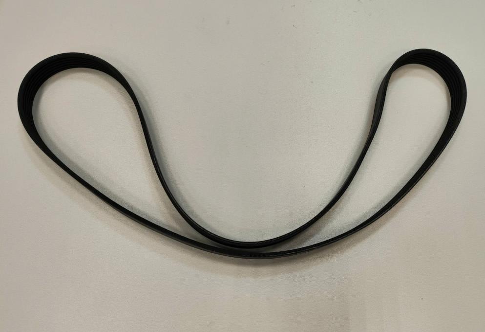 новый ремень привода агрегатов