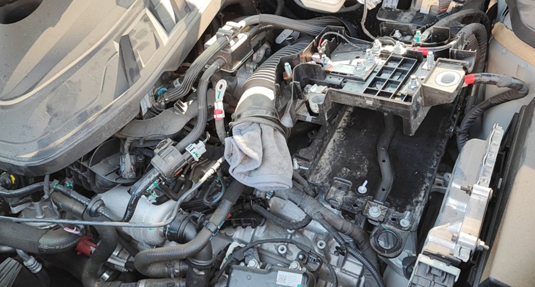 Замена аккумулятора Geely Monjaro