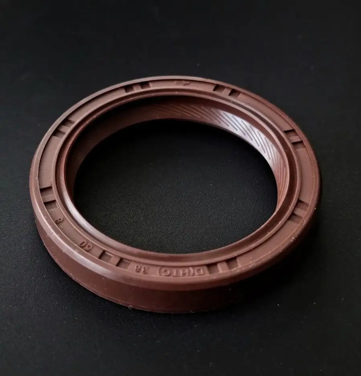 Новый сальник коленвала