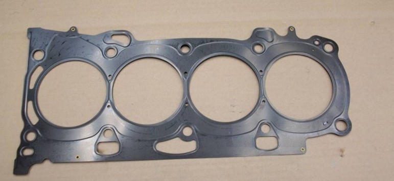 Новая прокладка головки блока цилиндров