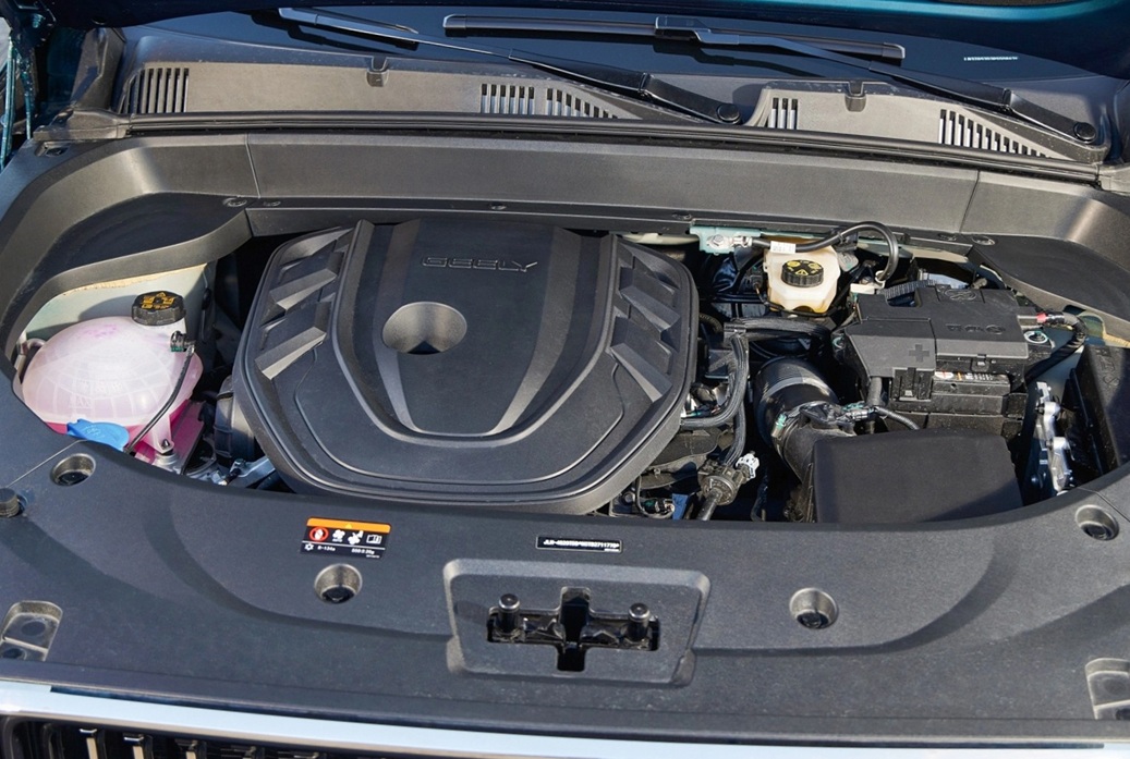 Замена приводного ремня Geely Monjaro