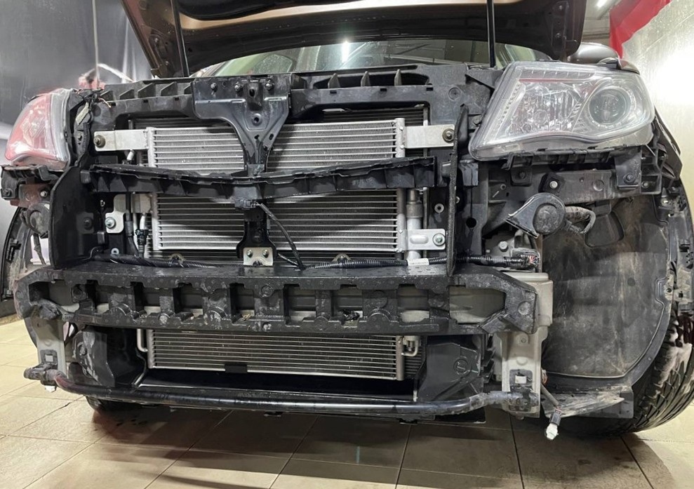 Замена радиатора Geely Atlas