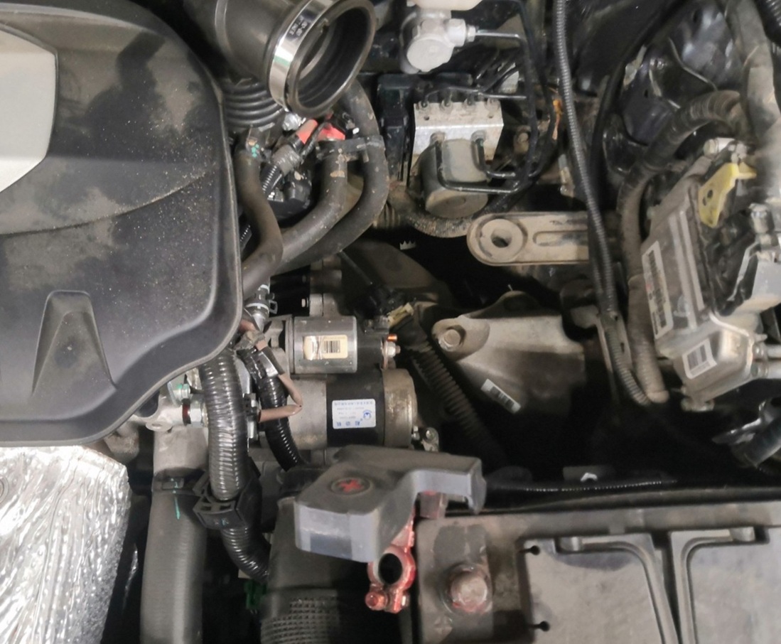 Замена стартера Geely Atlas