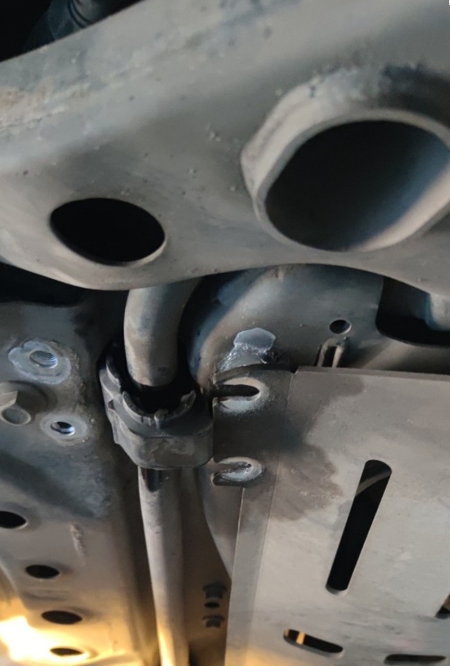 Замена втулок стабилизатора Geely Atlas