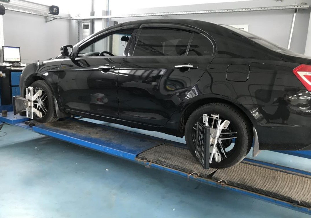 сход развал лдили эмгранд