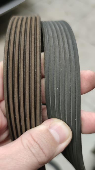 старый и новый ремень генератора