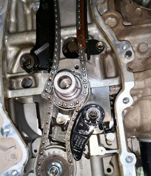 замена цепи грм джили